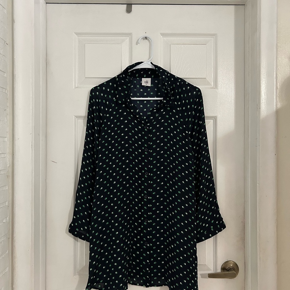 CAbi Navy Blouse with Green and White Pattern Sz XL